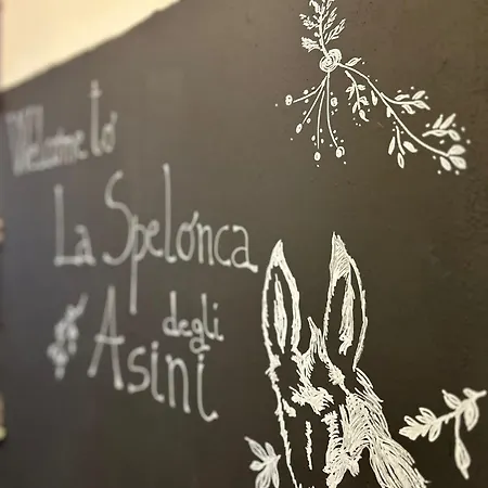 La Spelonca Degli Asini Apartment *